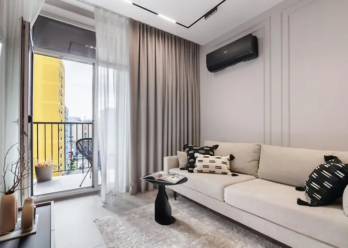 Апартаменти На Шевченка 60, Жк 